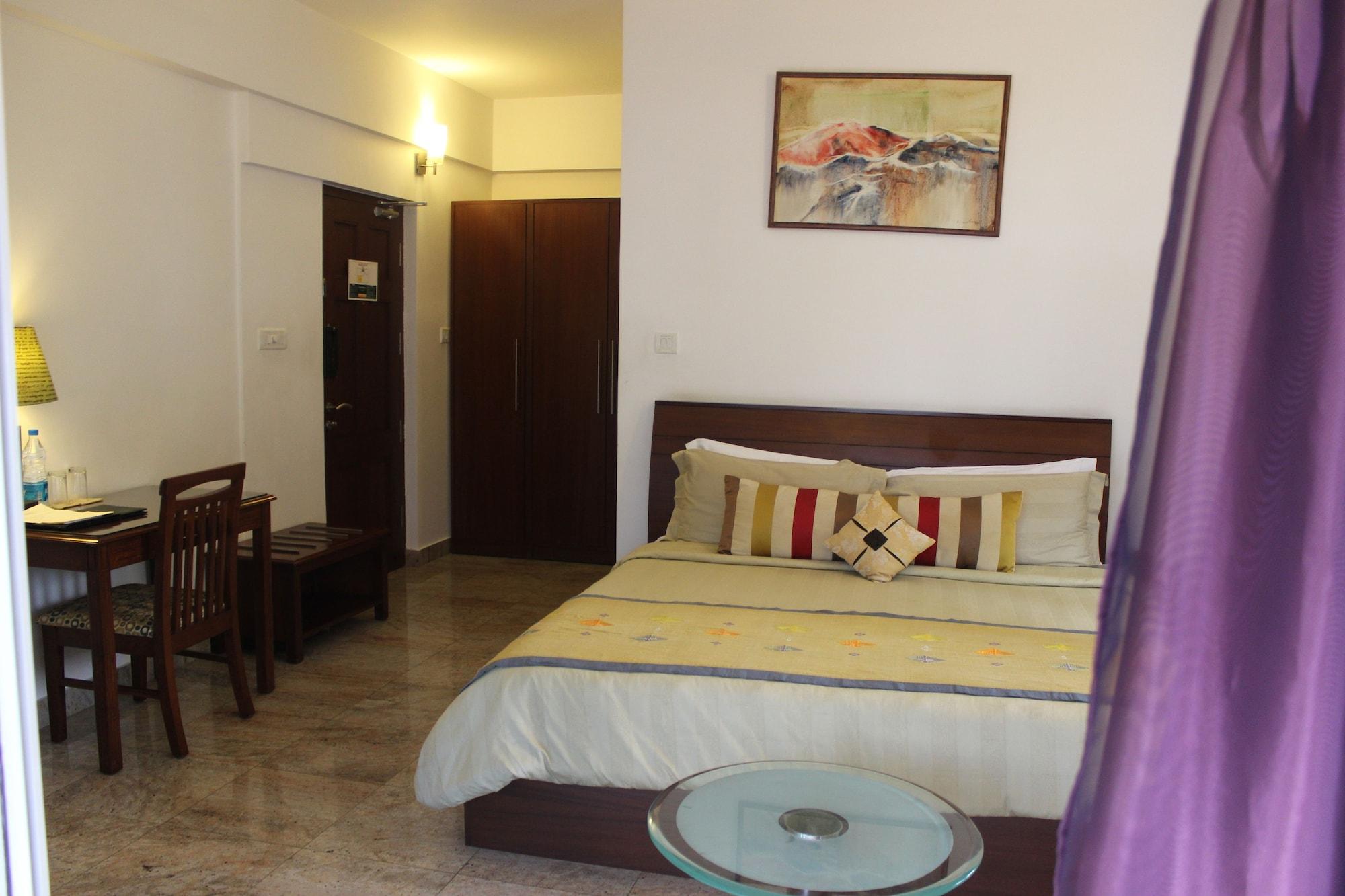 Hotel Justa Off Mg Road à Bangalore Extérieur photo