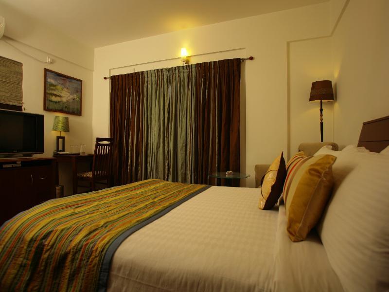Hotel Justa Off Mg Road à Bangalore Extérieur photo