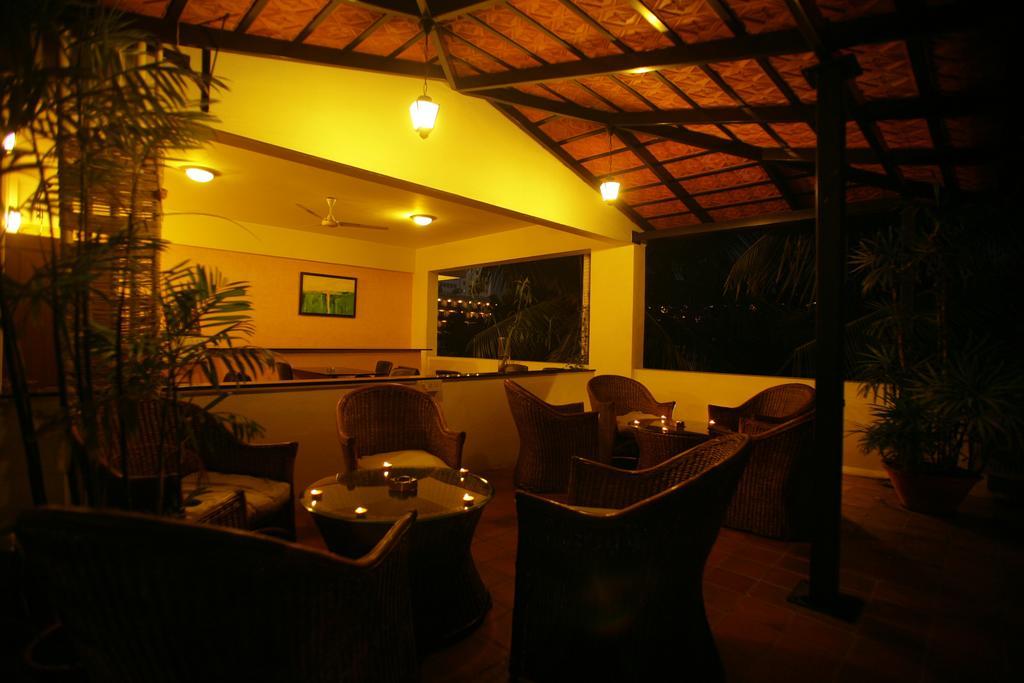 Hotel Justa Off Mg Road à Bangalore Extérieur photo