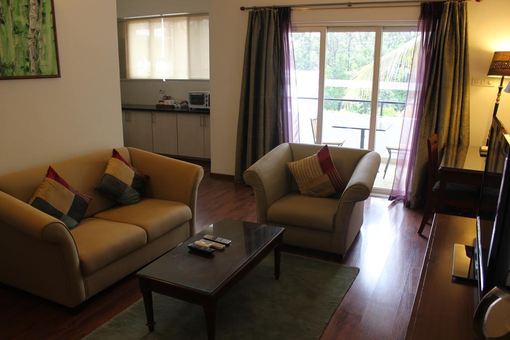 Hotel Justa Off Mg Road à Bangalore Extérieur photo